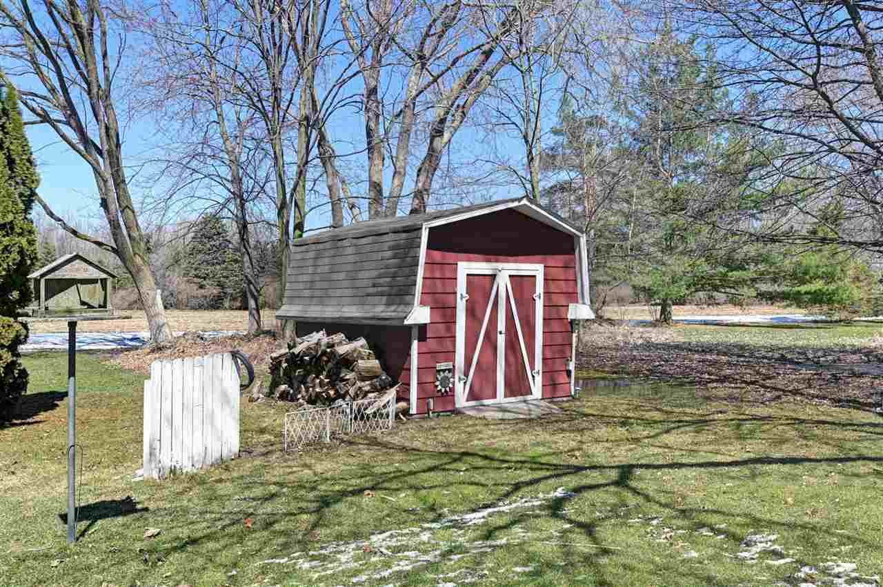 1535 East Parish Road Kawkawlin, MI 48631 - Photo 22 of 23