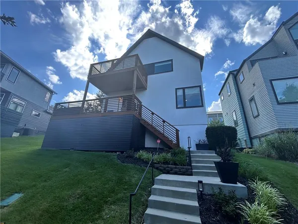 $739,000 | 2436 Forest Avenue, Kansas City, MO 64108