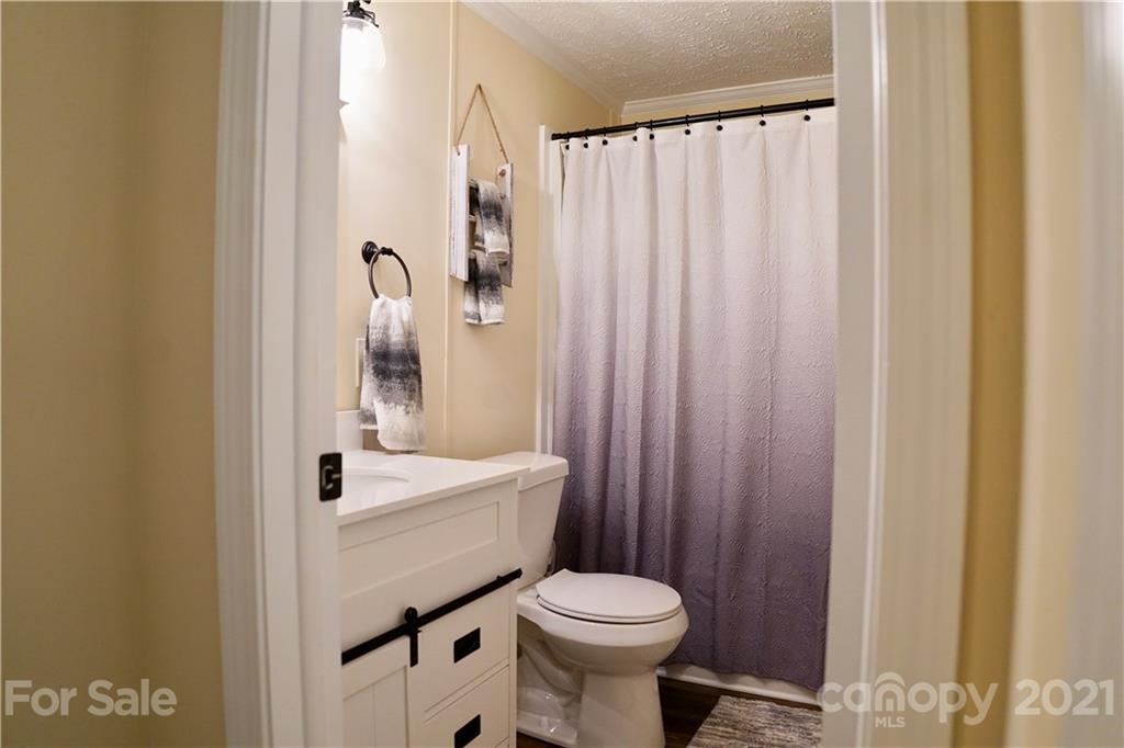 110 Ryan Cove Road Fletcher, NC 28732 - Photo 18 of 31 Gallery Image 18