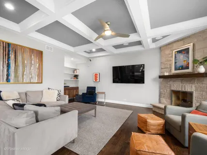 $2,099,000 | 225 East Wilson Street, Elmhurst, IL 60126