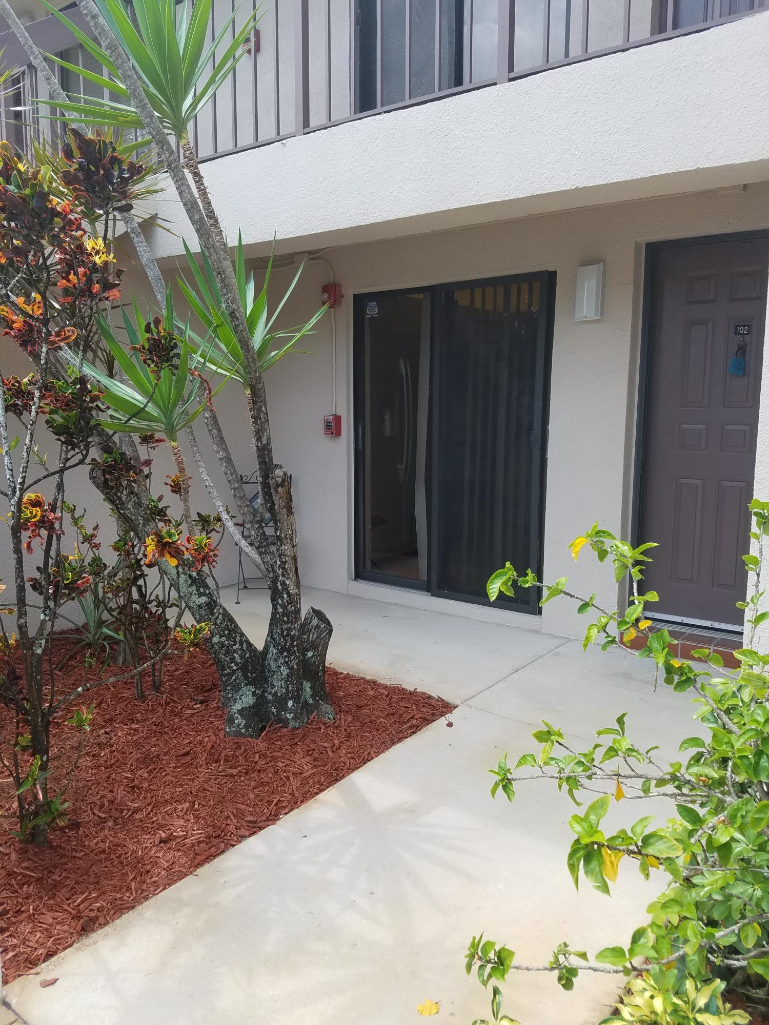 5151 West Club Circle, Unit 102 Boca Raton, FL 33487 - Photo 1 of 10 20160920_133447