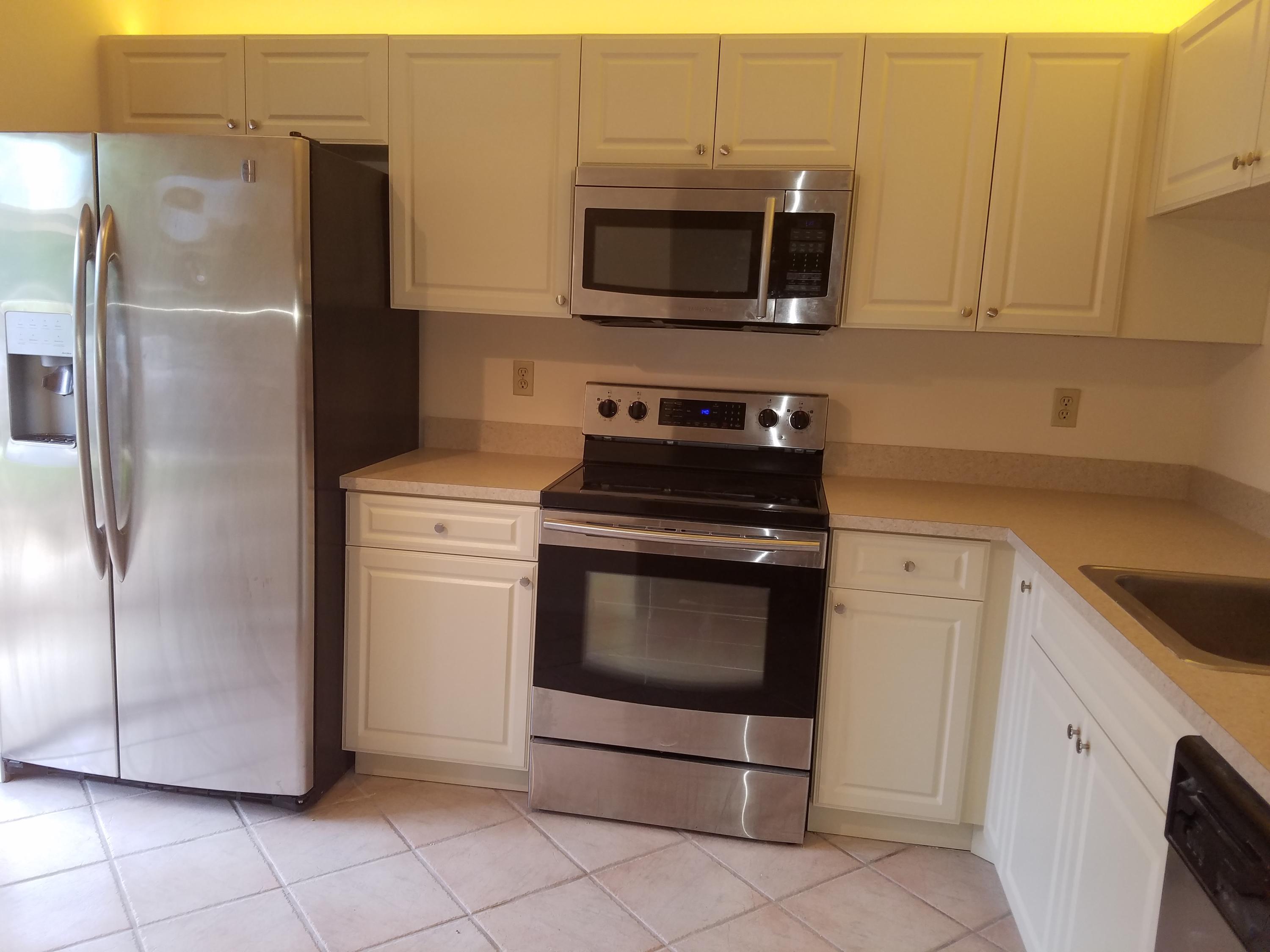 5151 West Club Circle, Unit 102 Boca Raton, FL 33487 - Photo 4 of 10 20160920_134015