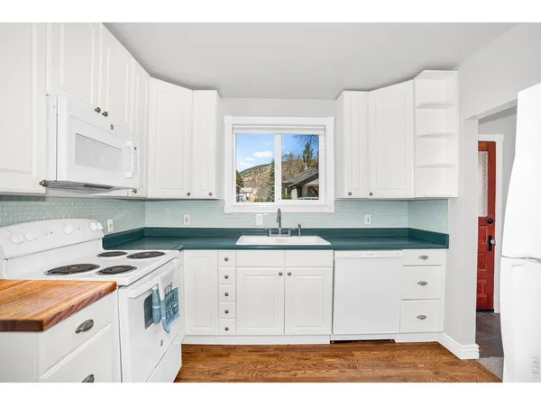 $729,000 | 421 Stickney Avenue, Lyons, CO 80540