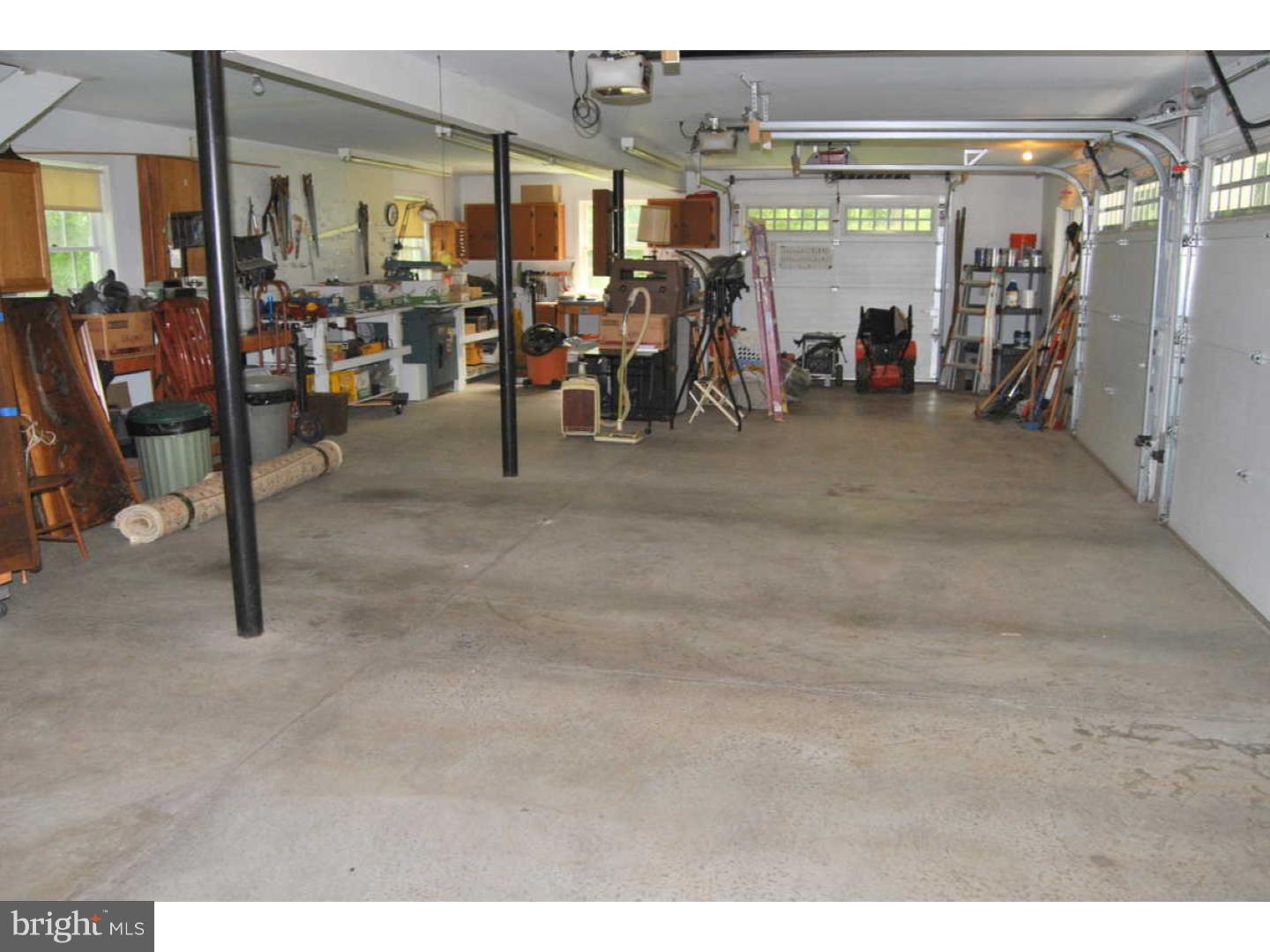 535 River Road Yardley, PA 19067 - Photo 19 of 25 Garage