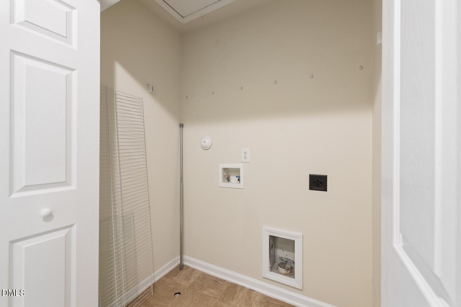 3635 Bison Hill Lane Raleigh, NC 27604 - Photo 11 of 18 a view of a hallway with closet