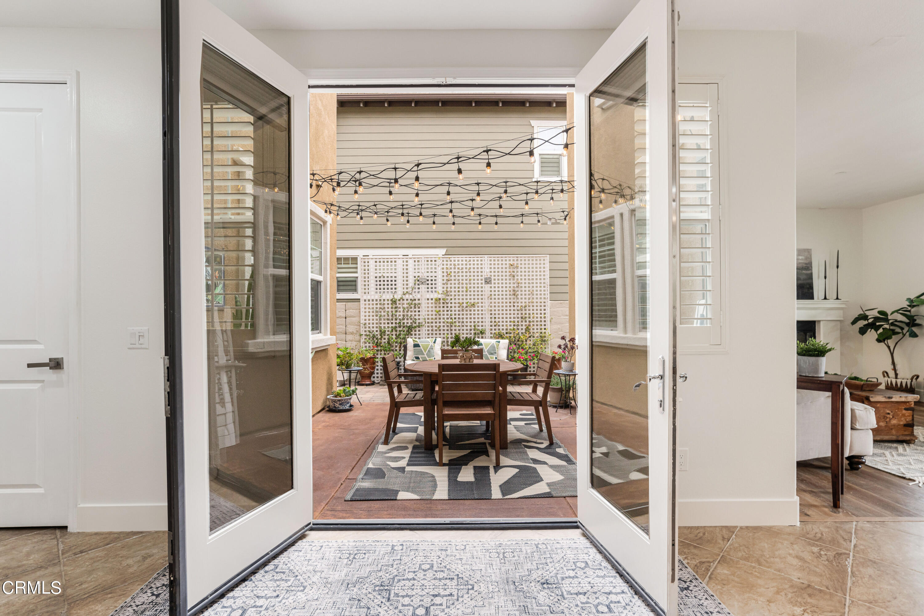 1404 Donegal Way Oxnard, CA 93035 - Photo 15 of 51 1404 Donegal Way Oxnard CA-print-032-033