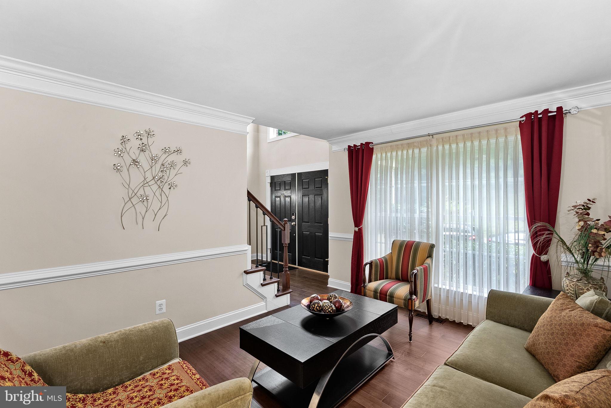 7214 Calamo Street Springfield, VA 22150 - Photo 11 of 77 Living room with picture window