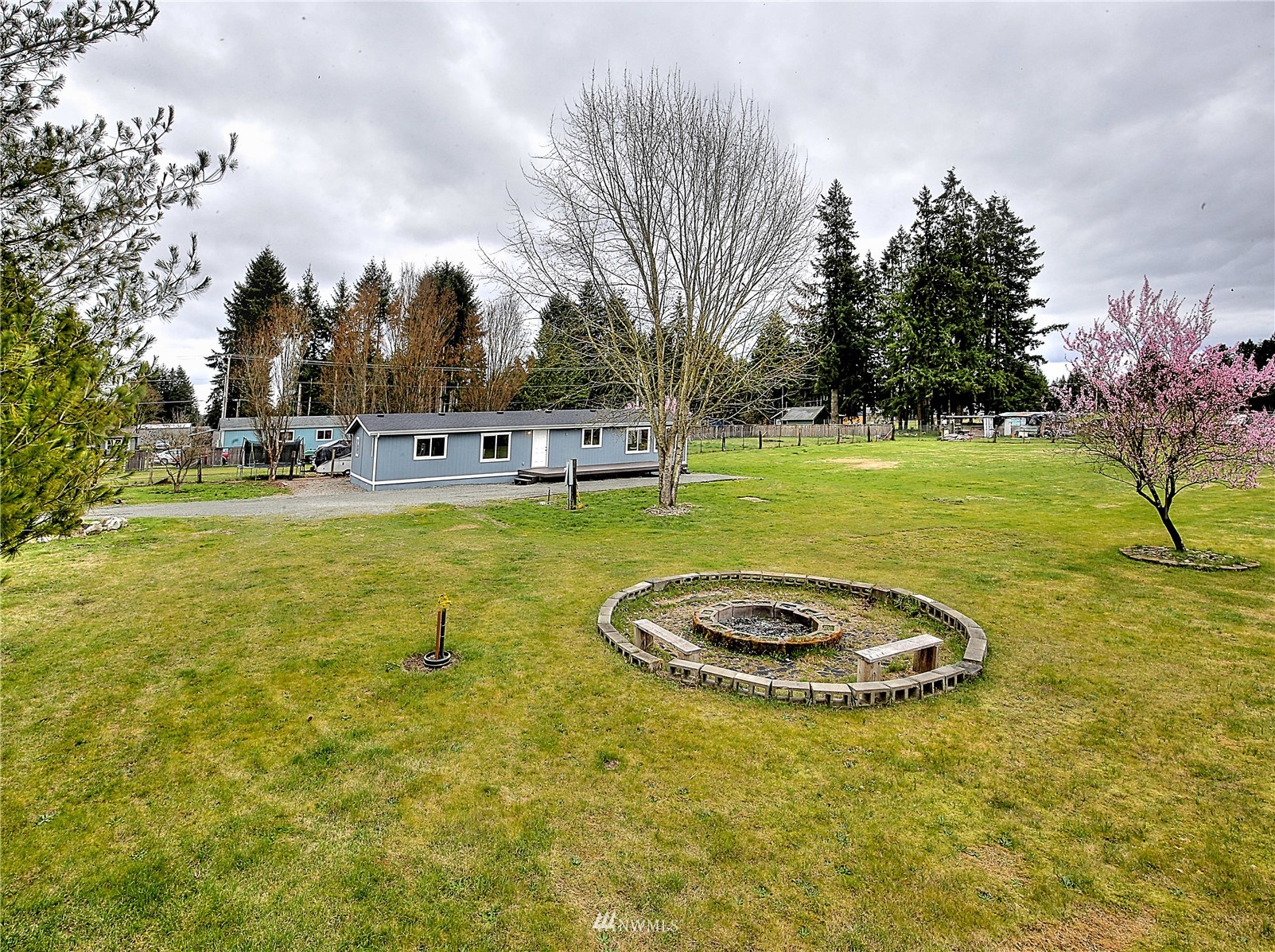 19131 Pecan Street Southwest Rochester, WA 98579 - Photo 3 of 25