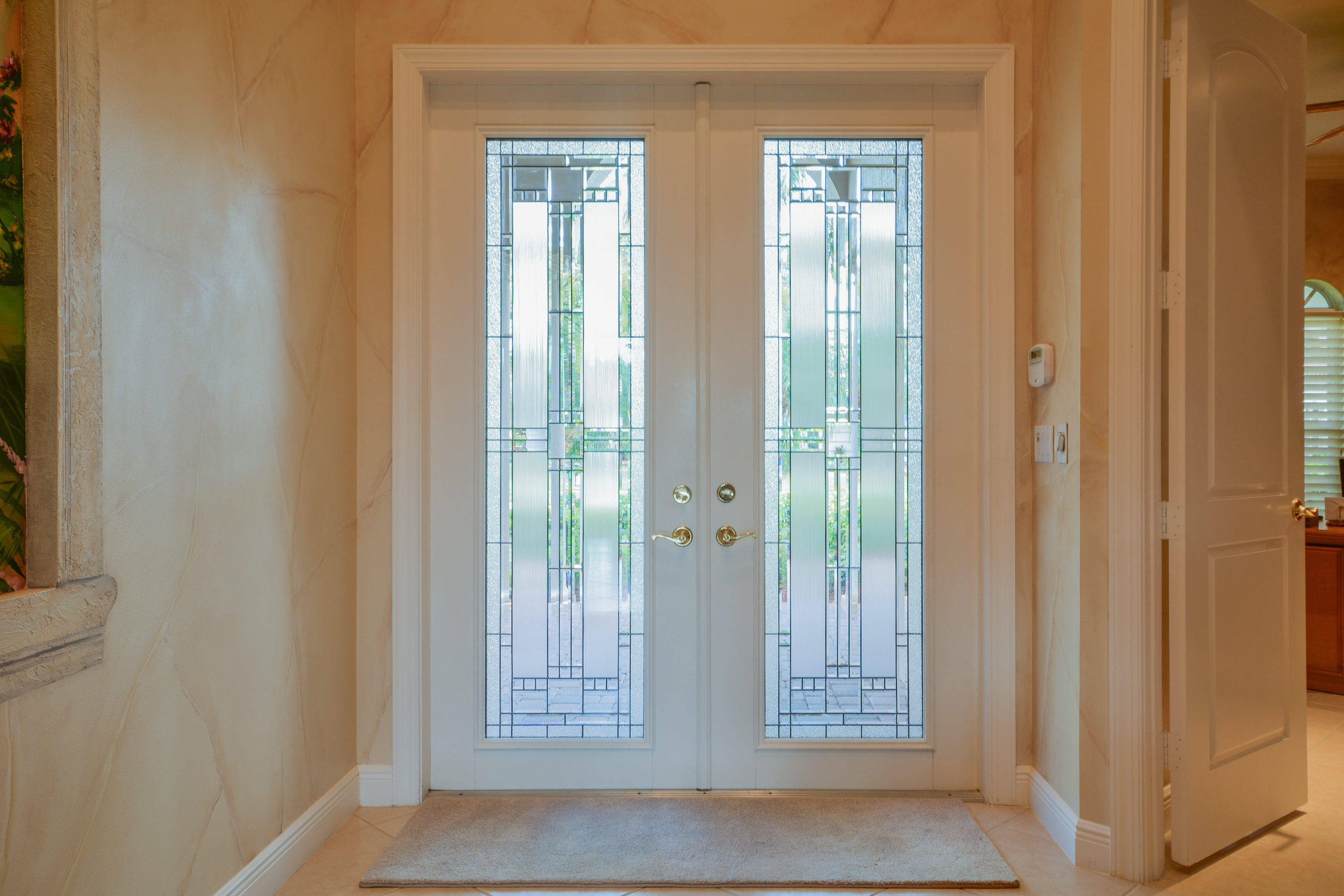 8084 Laurel Ridge Court Delray Beach, FL 33446 - Photo 5 of 32 FOYER