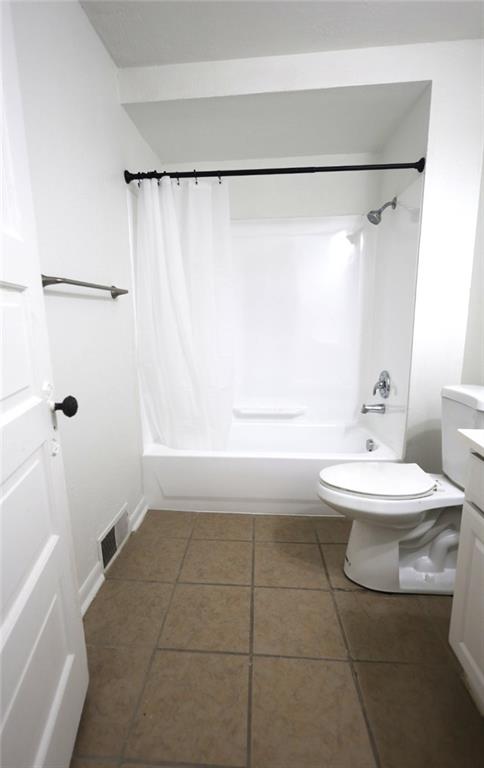 2811 Brownsville Road, Unit 4 Brentwood, PA 15227 - Photo 13 of 14 a bathroom with a sink a toilet and shower