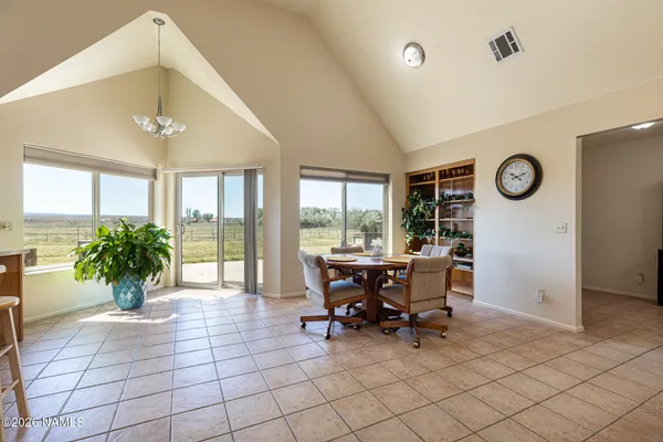 $575,000 | 405 Cactus Wren Road, Fredonia, AZ 86022