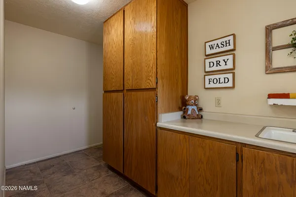 $575,000 | 405 Cactus Wren Road, Fredonia, AZ 86022