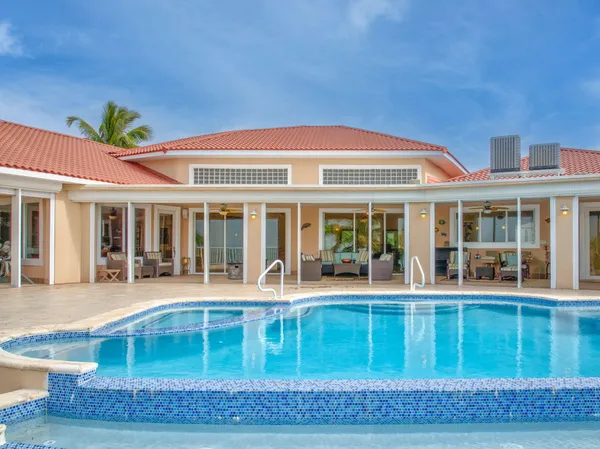 $3,995,000 | 58213 Morton Street, Marathon, FL 33050