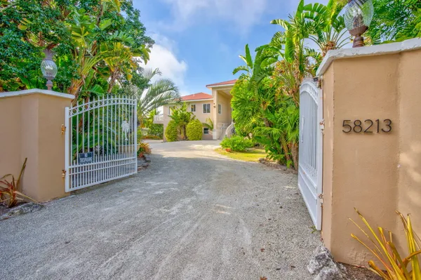 $3,995,000 | 58213 Morton Street, Marathon, FL 33050