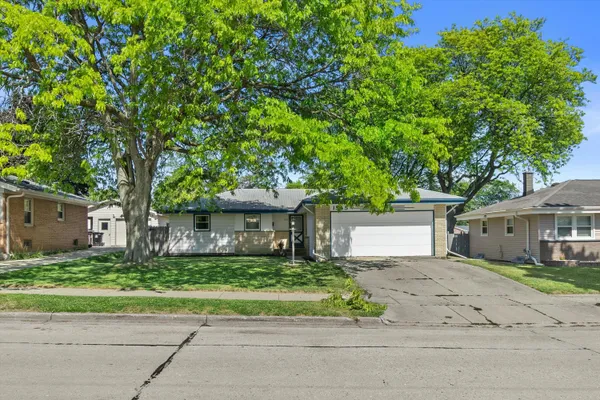 $225,000 | 1545 Ostergaard Avenue, Racine, WI 53406