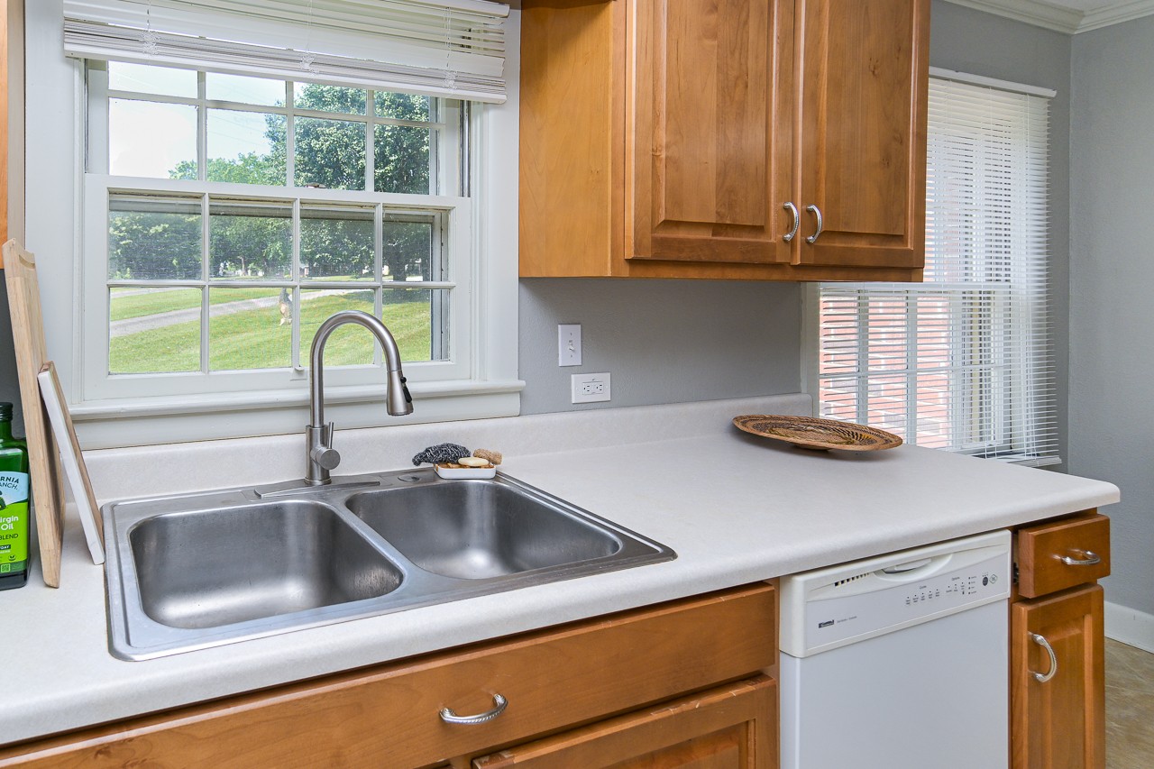 801 2nd Avenue Fayetteville, TN 37334 - Photo 17 of 41 a kitchen with a sink and a window