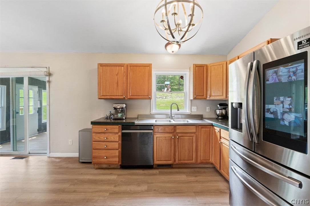 4615 Broad Road Syracuse, NY 13215 - Photo 12 of 43 Gallery Image 12