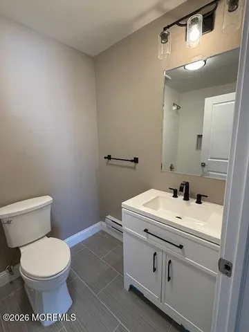 $2,500 | 204 Covered Bridge Boulevard, Unit F, Manalapan, NJ 07726