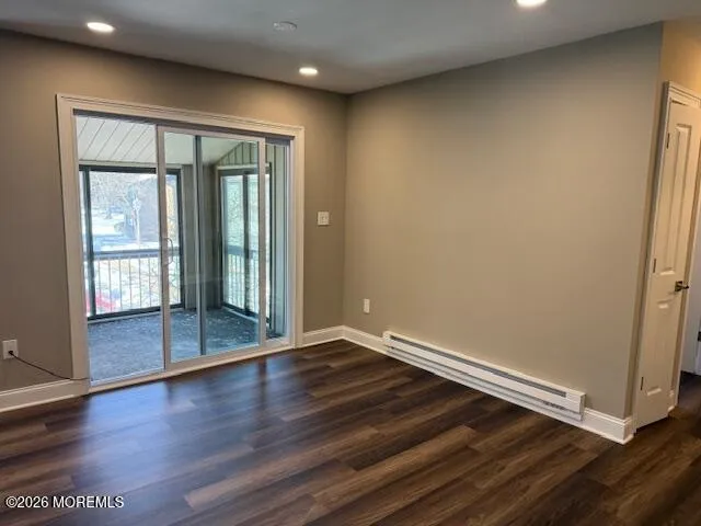 $2,500 | 204 Covered Bridge Boulevard, Unit F, Manalapan, NJ 07726