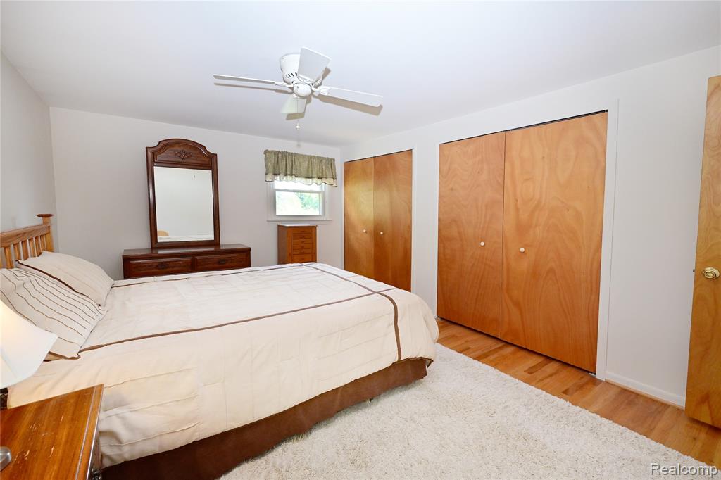 5888 Pentland Road Bloomfield Hills, MI 48301 - Photo 25 of 41
