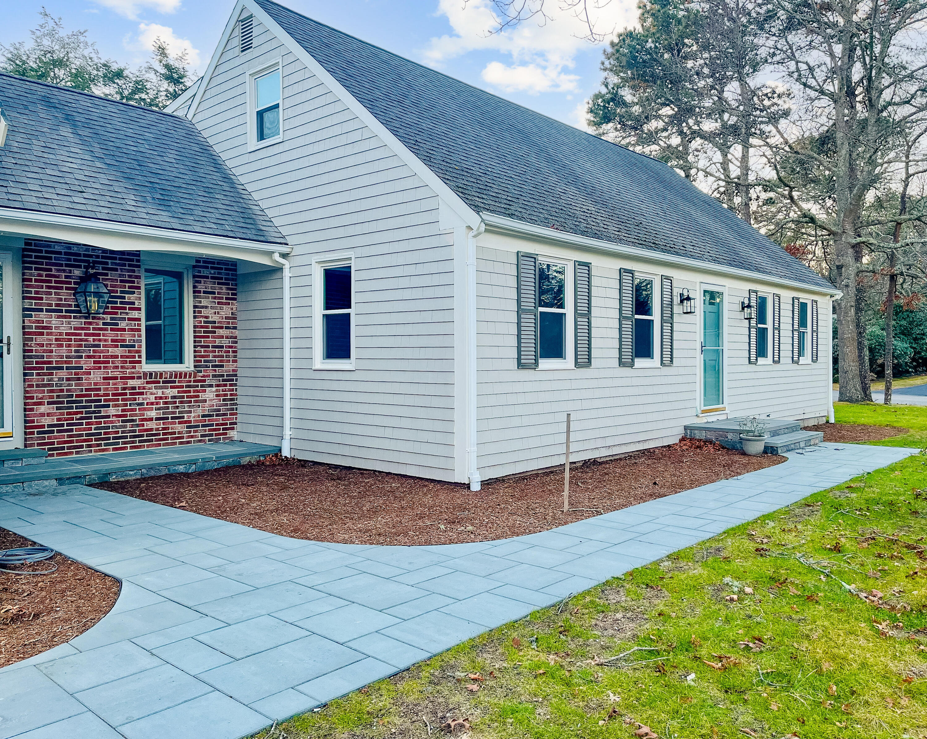 38 Prince Hinckley Road Centerville, MA 02632 - Photo 2 of 34 IMG_5002-Edit