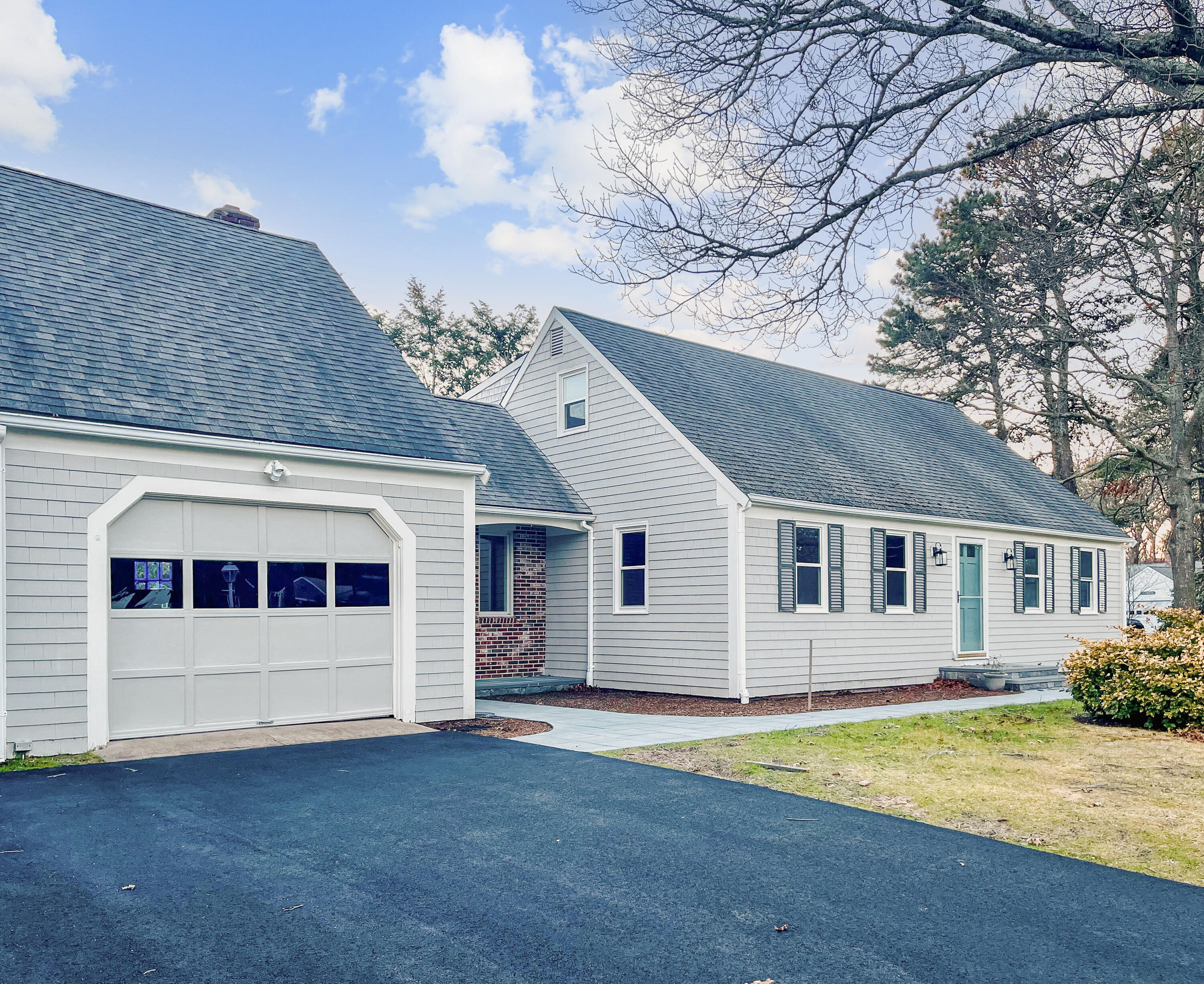 38 Prince Hinckley Road Centerville, MA 02632 - Photo 3 of 34 IMG_4997-Edit