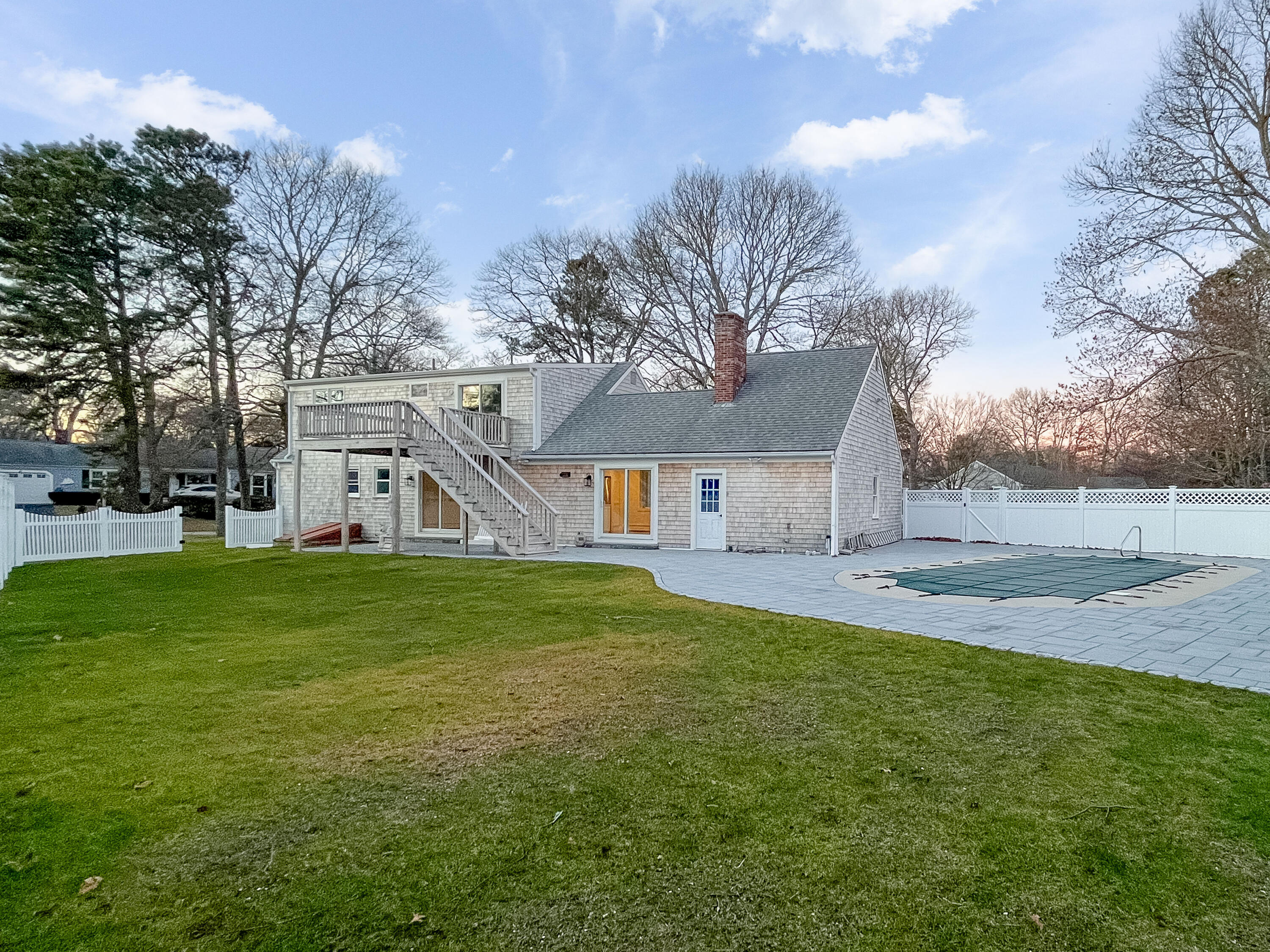 38 Prince Hinckley Road Centerville, MA 02632 - Photo 4 of 34 IMG_5021-Edit