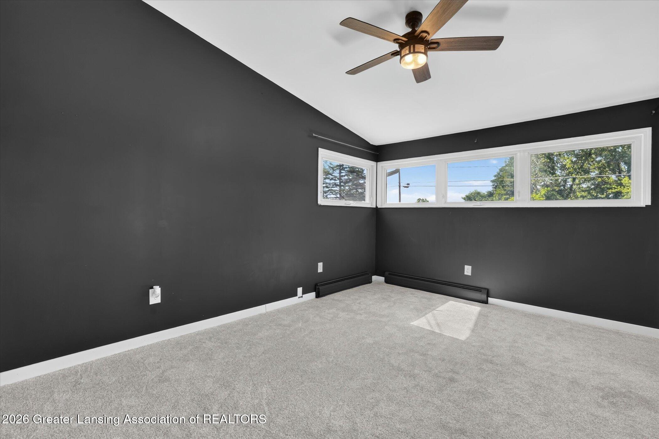 1434 Petts Road Fenton, MI 48430 - Photo 22 of 74 Primary Bedroom