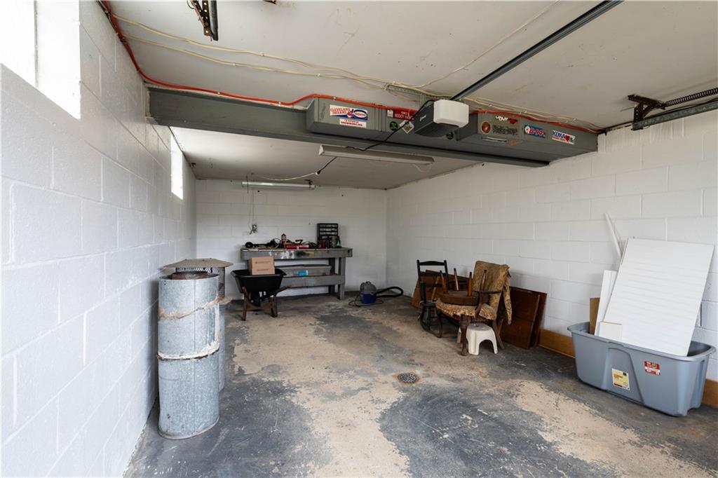 5188 Richland Road Gibsonia, PA 15044 - Photo 23 of 27 Deep integral garage.