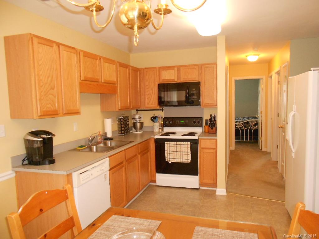 125 Arbor Ridge Road, Unit 165 Mount Holly, NC 28120 - Photo 8 of 24 Gallery Image 8