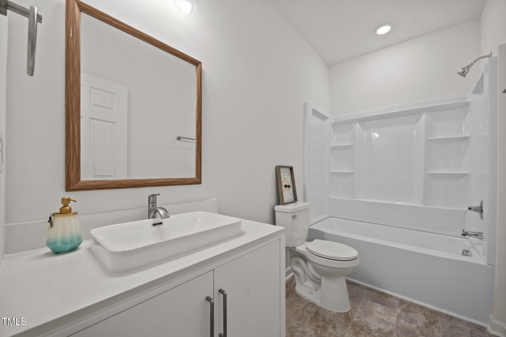 324 Bragg Street Raleigh, NC 27601 - Photo 19 of 24 23-web-or-mls-IMG_1074