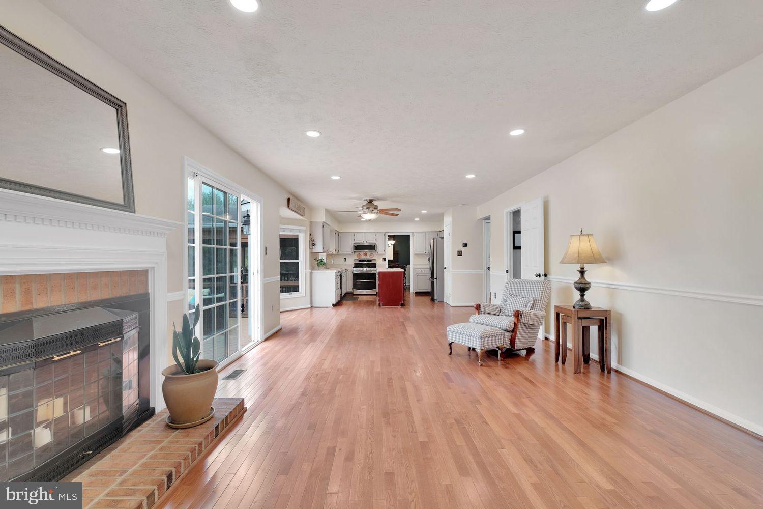 17202 Spates Hill Road Poolesville, MD 20837 - Photo 14 of 60