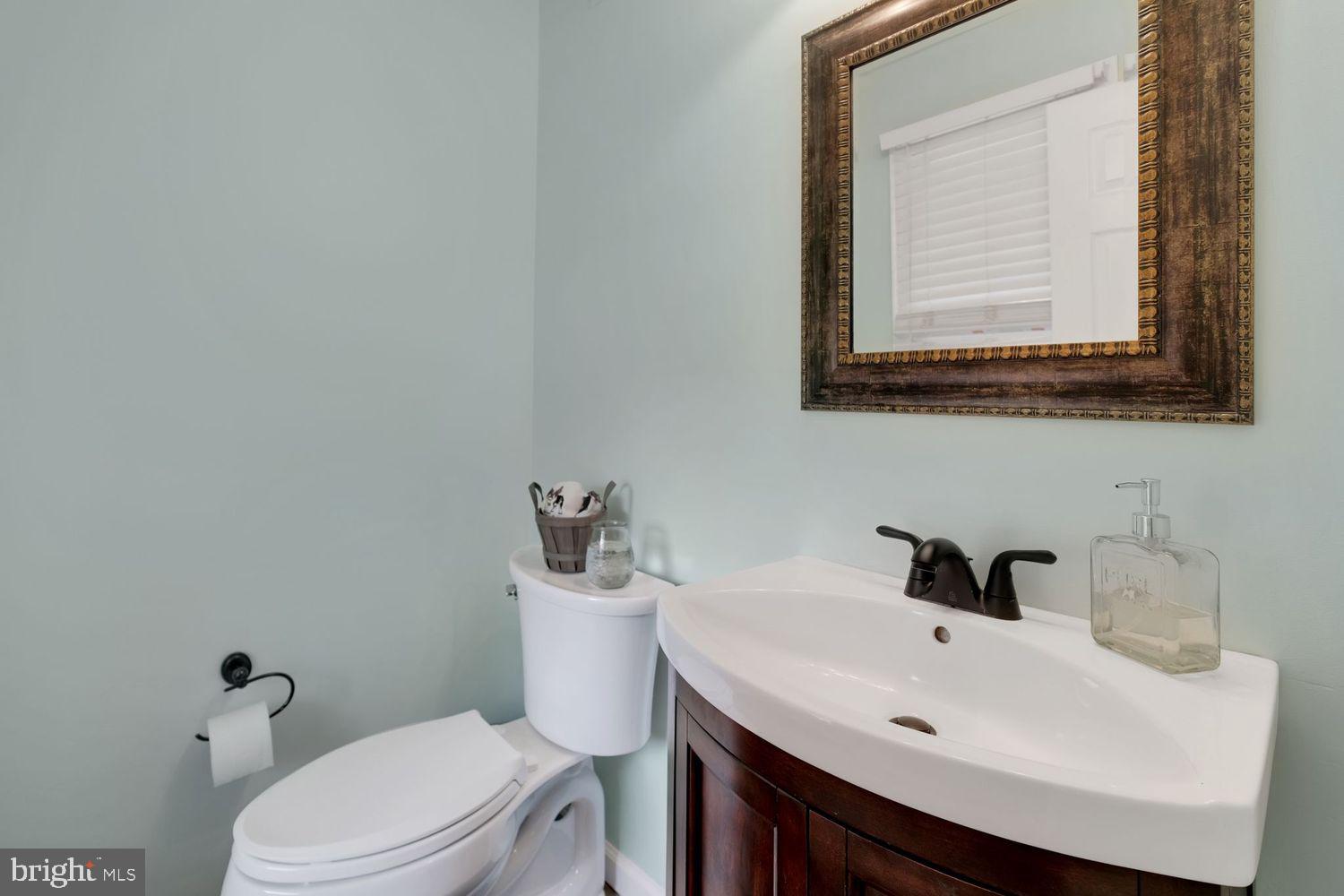 17202 Spates Hill Road Poolesville, MD 20837 - Photo 19 of 60