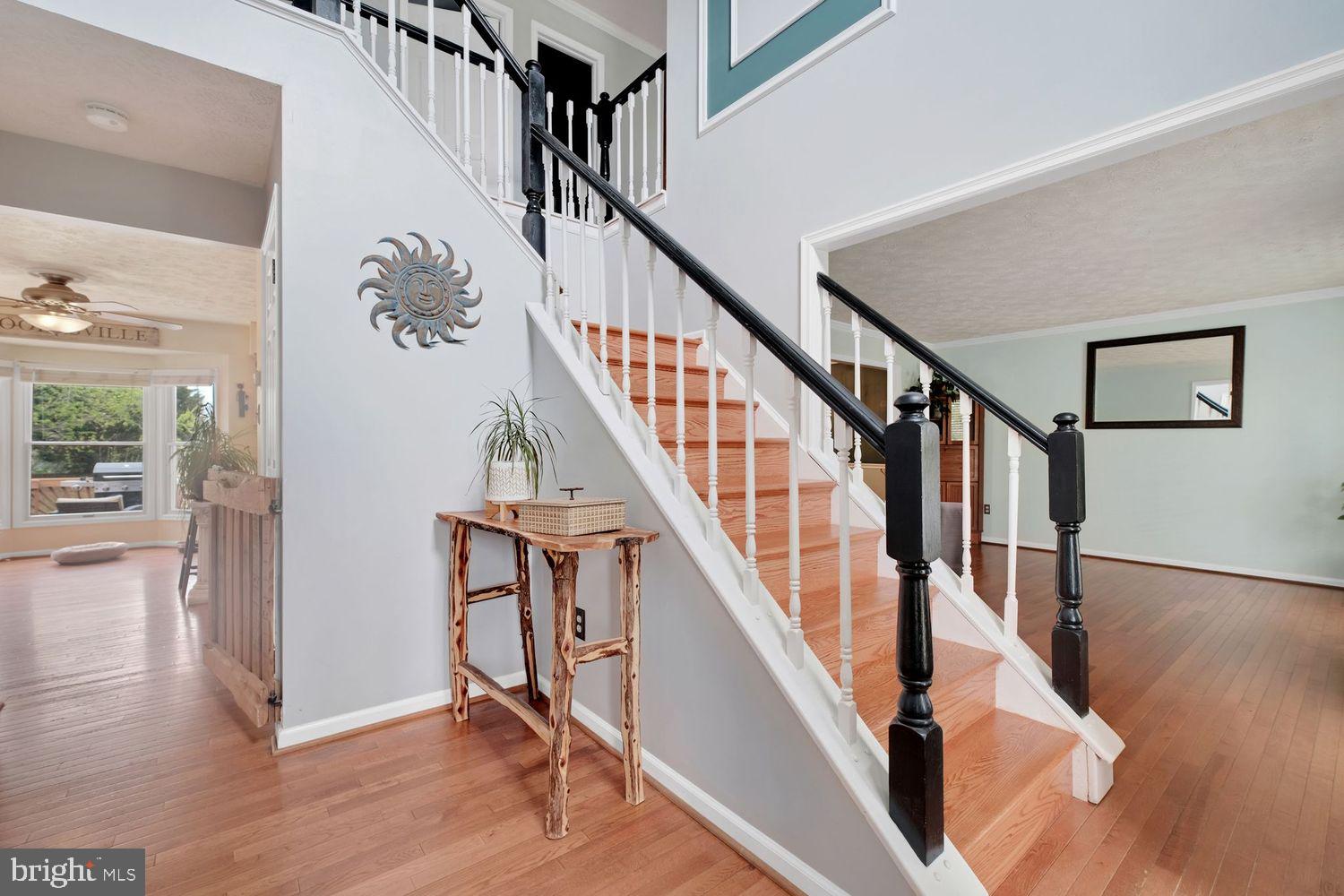 17202 Spates Hill Road Poolesville, MD 20837 - Photo 4 of 60