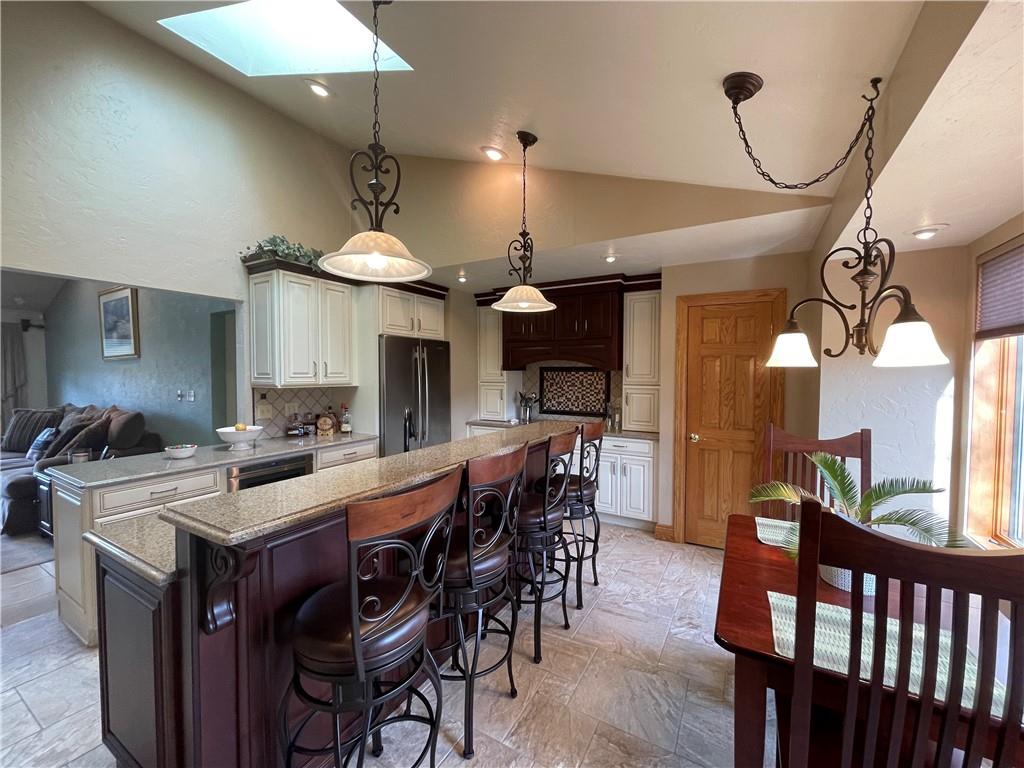 224 Henricks Road Butler, PA 16001 - Photo 7 of 25