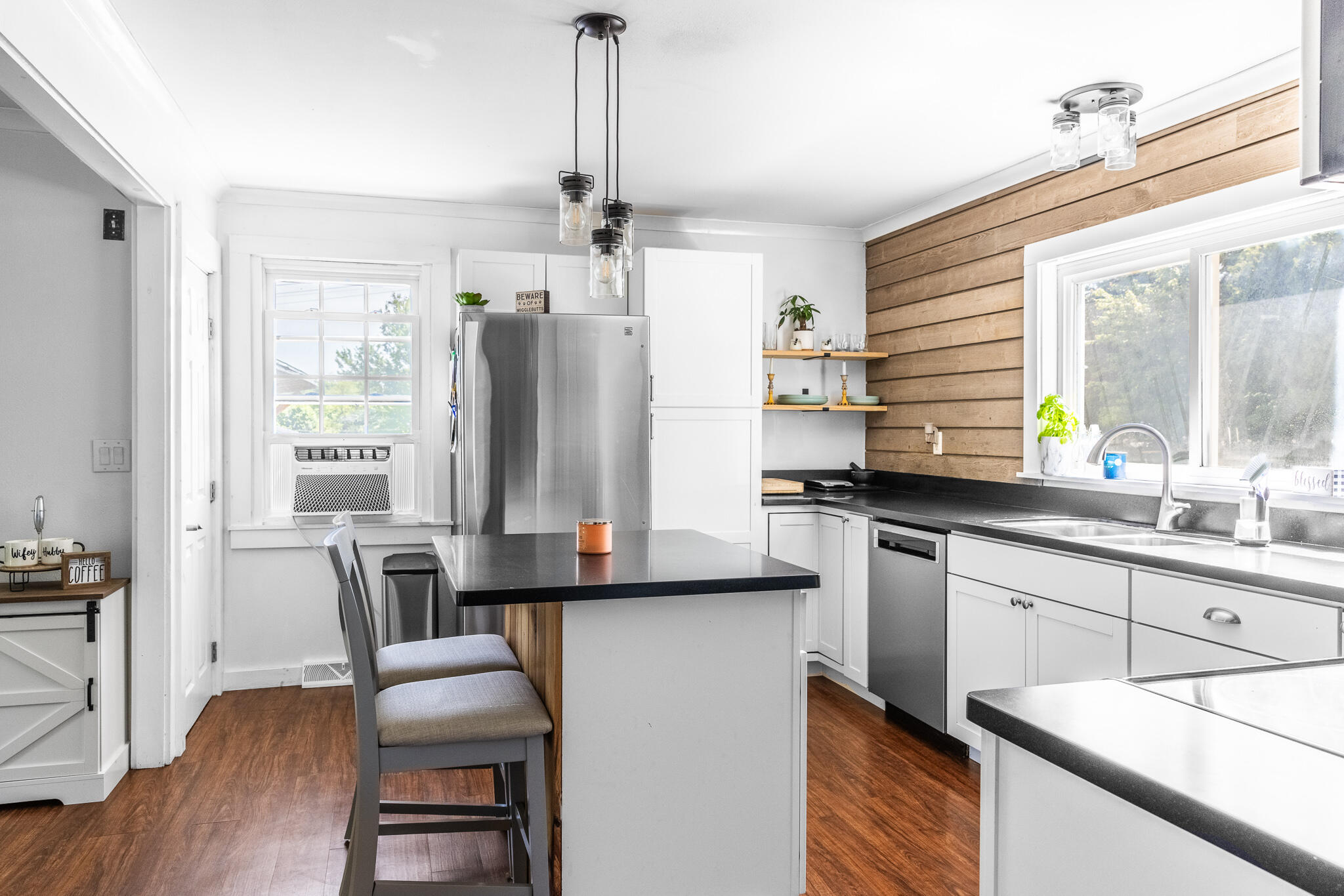 198 Snows Corner Road Orrington, ME 04474 - Photo 6 of 25 Orrington Interiors-11