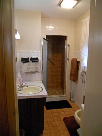56 Thomas Road Swampscott, MA 01907 - Photo 11 of 21 Gallery Image 11