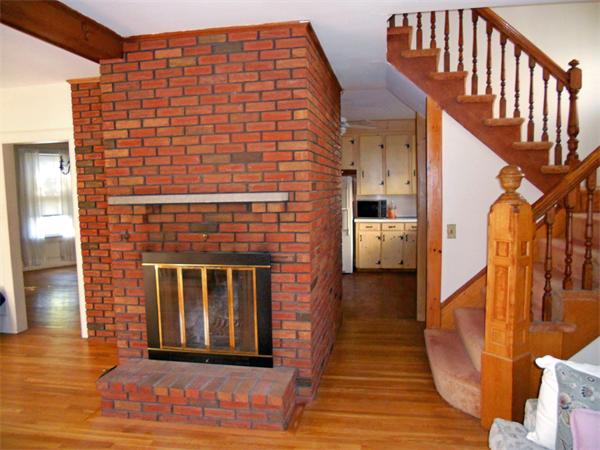 56 Thomas Road Swampscott, MA 01907 - Photo 3 of 21 Gallery Image 3