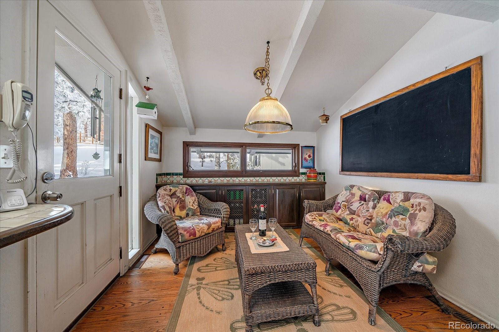 21993 Crestmoor Road Golden, CO 80401 - Photo 11 of 39 Gallery Image 11