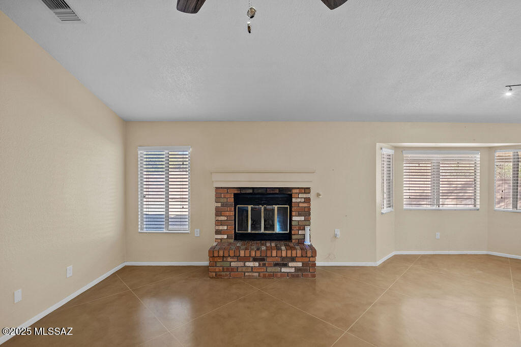 4519 South Chatam Ridge Tucson, AZ 85730 - Photo 11 of 43