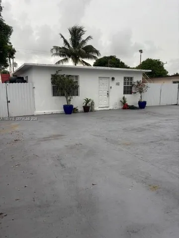 $495,000 | 832 East 20th Street, Hialeah, FL 33013