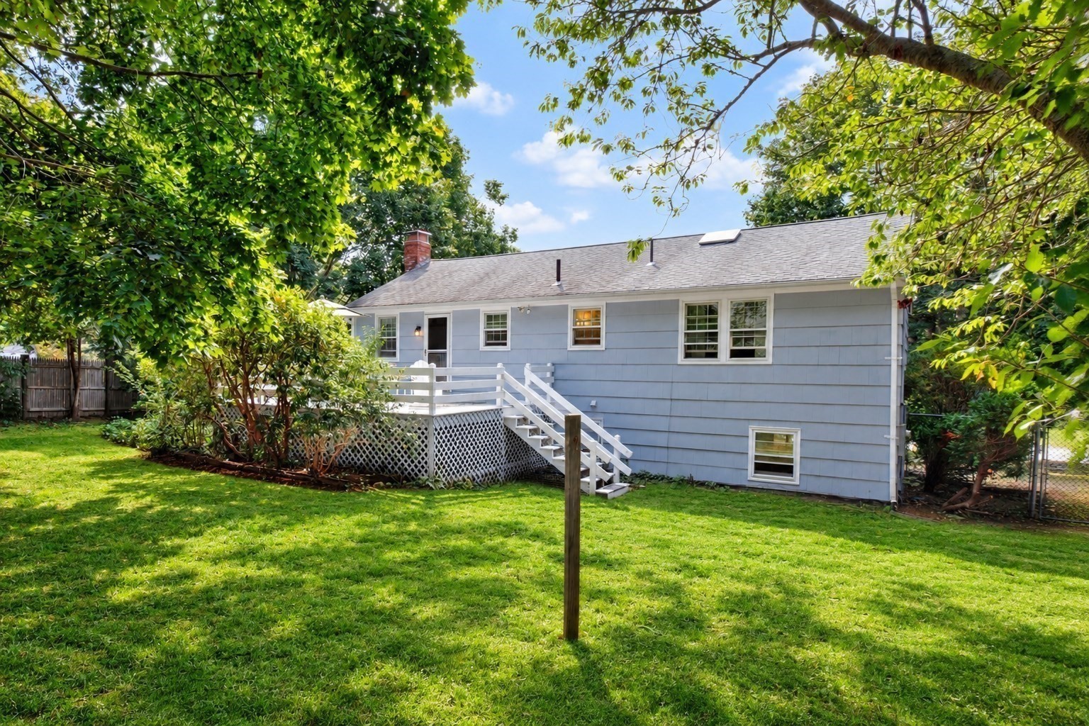 3 Elizabeth Road Bourne, MA 02559 - Photo 5 of 36 Gallery Image 5