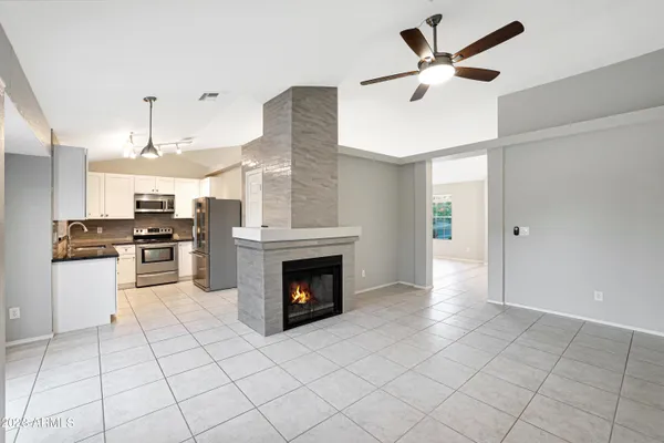 $2,900 | 3425 East Tonto Lane, Phoenix, AZ 85050