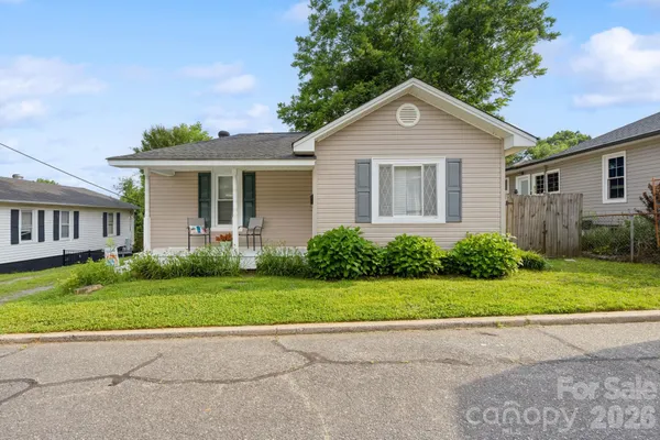$235,000 | 497 Washington Street, Cramerton, NC 28032