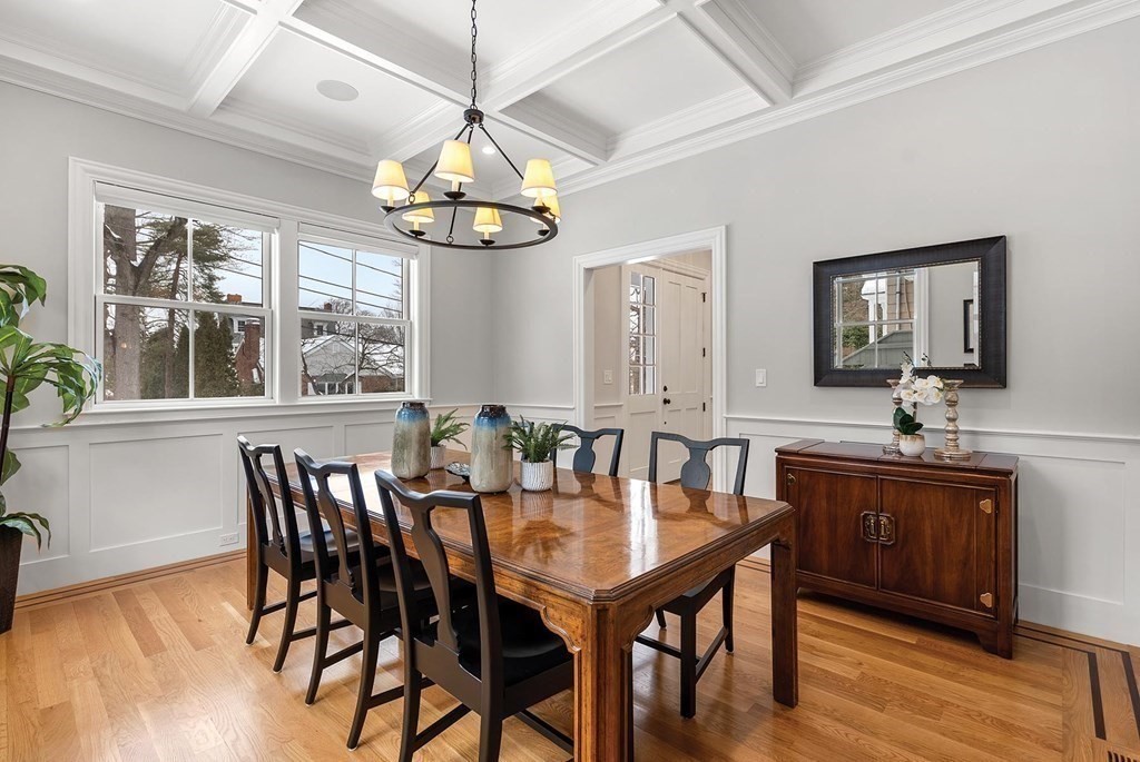 18 Jameson Road Newton, MA 02458 - Photo 6 of 31 Gallery Image 6