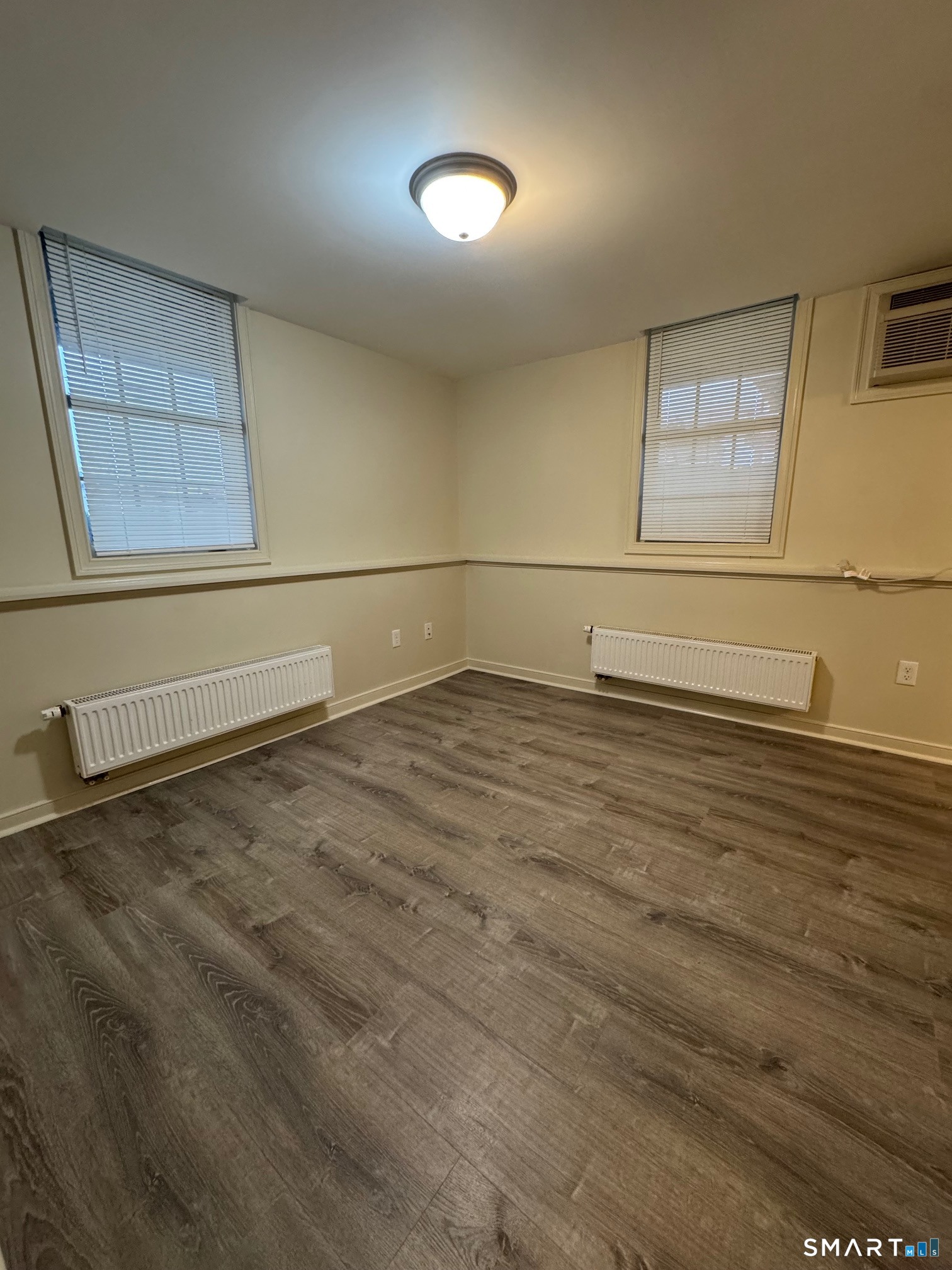 28 Reed Street, Unit 1 New London, CT 06320 - Photo 17 of 19