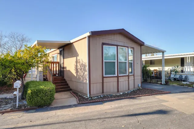 $99,000 | 92 Tallwood Circle, Citrus Heights, CA 95621