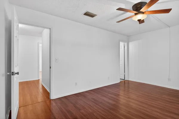 $2,700 | 7599 Northwest 73rd Terrace, Tamarac, FL 33321