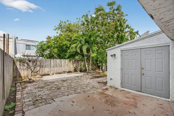 $2,700 | 7599 Northwest 73rd Terrace, Tamarac, FL 33321