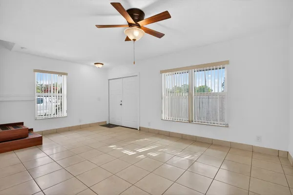 $2,700 | 7599 Northwest 73rd Terrace, Tamarac, FL 33321
